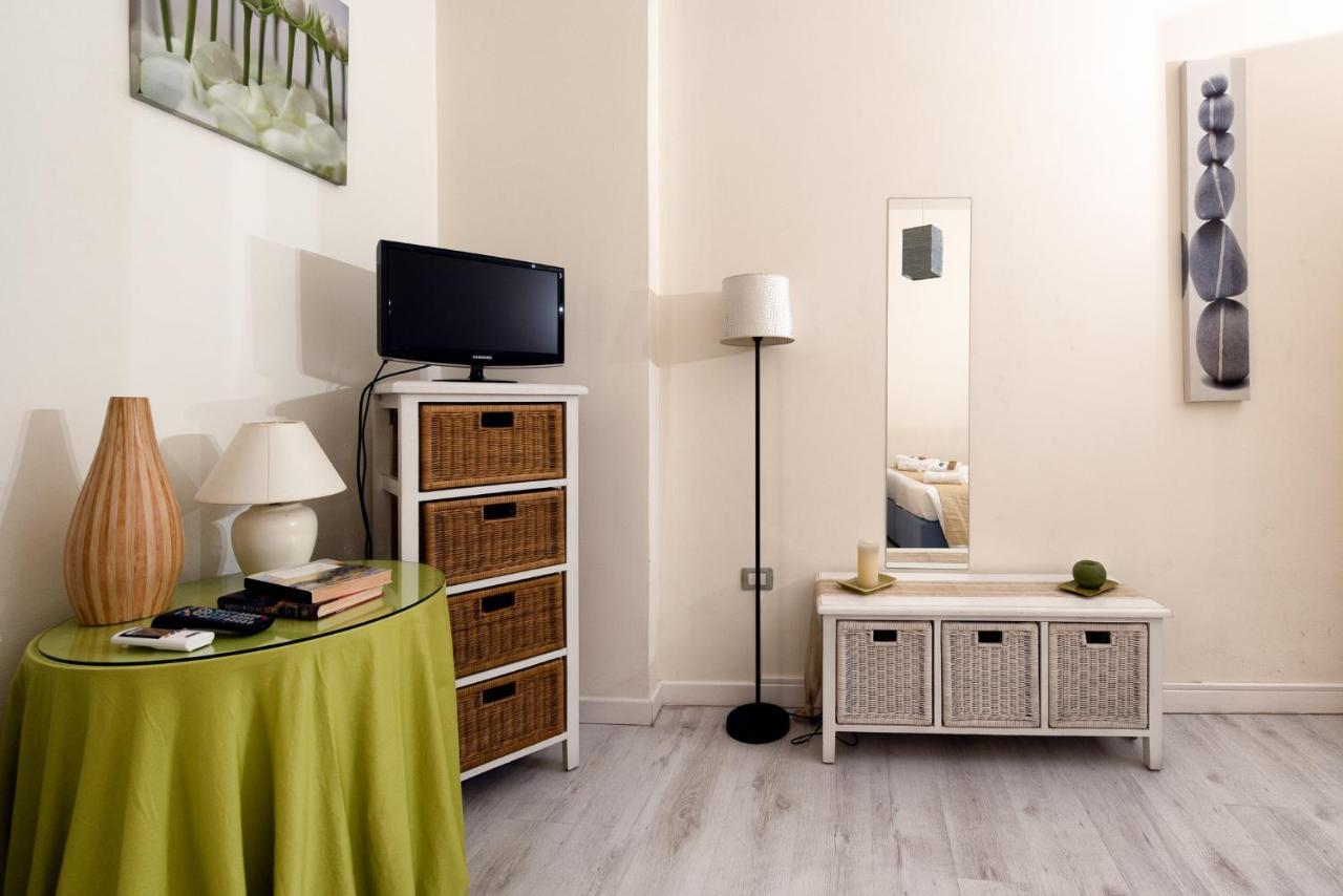 Centosettantotto Apartment Cagliari Bagian luar foto