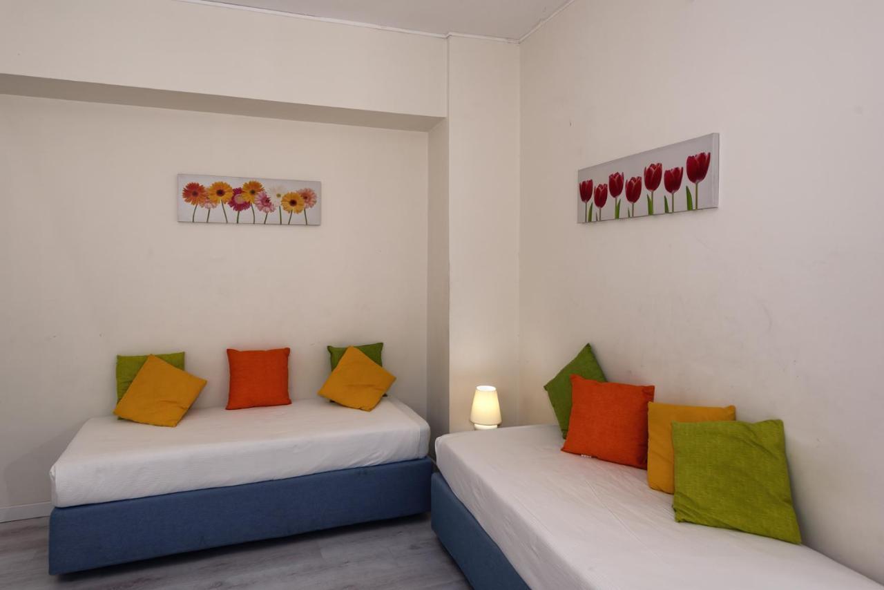 Centosettantotto Apartment Cagliari Bagian luar foto